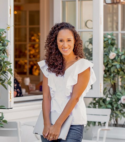 Sarah-Yekinni-founder-of-bespoke-social-co-social-media-strategist-manager-specialist-expert